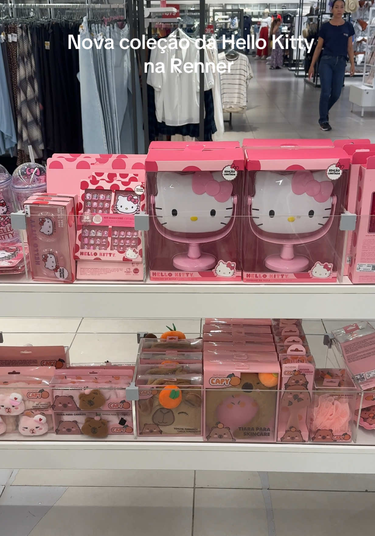 Esse espelho de mesa da Hello Kitty é o mais perfeito sério #renner #hellokitty #hellokittyrenner #hellokittybrasil #fy 