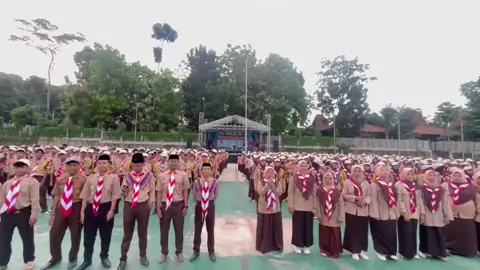 1087 santri Pesantren Bina Insan Mulia siap menggemparkan bumi Perkemahan Cibubur Jakarta 🔥 #pesantrenbinainsanmuliacirebon #pesantrenbinainsanmulia1 #pesantrenvipbima2 #pesantrenbima3 #worldmuslimscoutjamboree2025 #wearemuslimcivilizedunityandpeaceful #wmsj2025 #santripondok #pesantrenindonesia #StoryAnakPesantren #pesantrenstory 