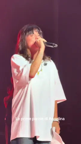 Un anno dopo @angelinamango__ @LaTarmaRecords #angelina #olly #perduecomenoi #ippodromomilano #angelinamango 