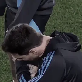 بالدموع ميسي يودع جماهير الارجنتين 😓💔 #Messi #الارجنتين #fyp #viral #ميسي 