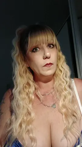 beta not cheat on meeee #tiktok #breakingdishes #fyp #cougar #foryou 