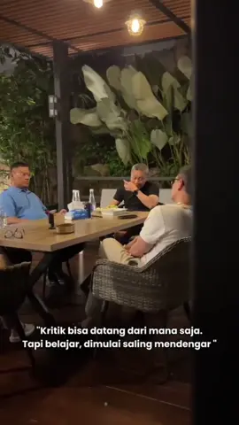 Aku yakin keluarga Uya Kuya kuat, hebat dan sabar. Semoga dengan ujian ini Allah mengangkat derajat Uya dan keluarga yg setinggi