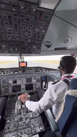 Wali ma aragtay meesha laga wado diyaarda #faadilcarale #mogadishuairport #jomokenyattaairport 
