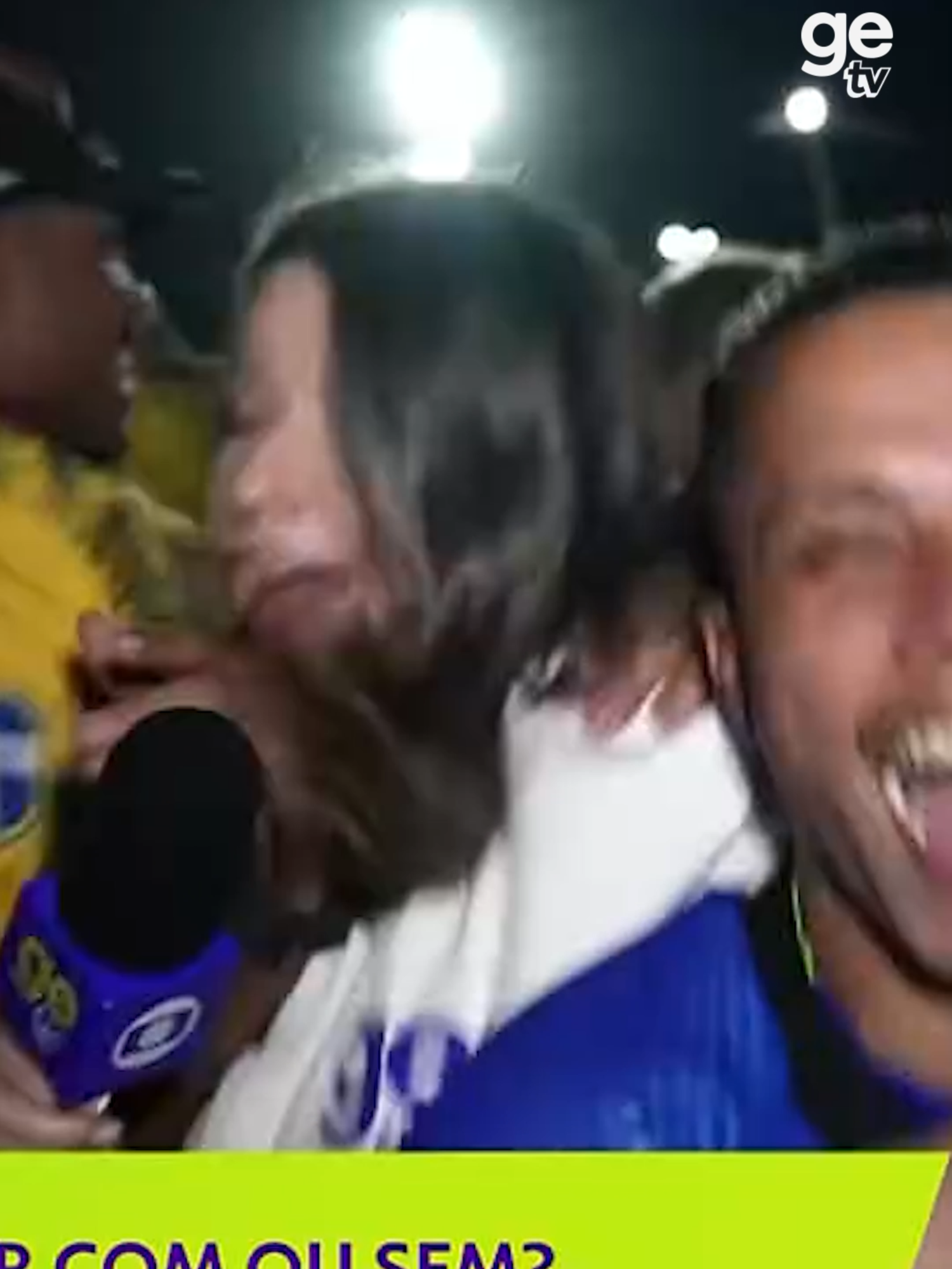 Estava indo tudo certo... até que levaram a nossa Sofia! Espero que ela não volte... (brincadeira) ▶️ Brasil x Chile é AO VIVO E DE GRAÇA COM IMAGENS na GE TV direto do Maracanã #getv #futebol #seleção #seleçãobrasileira