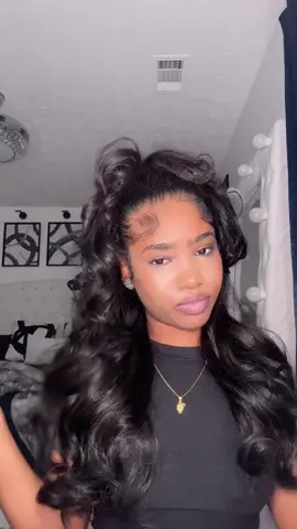 So full and natural 😍  @Recoolhair  #recoolhair #wiginstall #gluelesswig #yakibody#halfwig