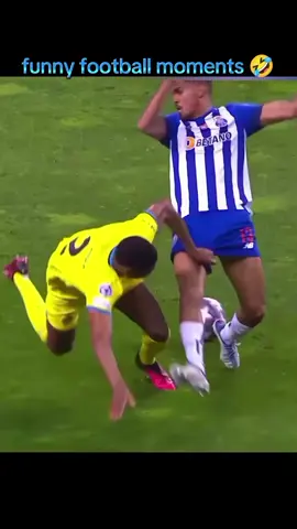 funny football moments 🤣#football #footballtiktok #funny #funnyfootball #creatorsearchinsights 