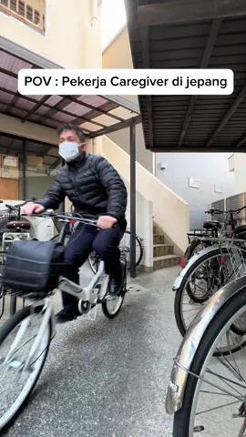Umur 31 tahun kerja sebagai caregiver di jepang lagi nyaman sama hobi Antara mengisi dompet,mengisi otot, atau mengisi otak sisanyaa kadang nguras dompet 😂 Kerja kaigo tuhh ga cuma bangun untuk kerja tidur pulang untuk istirahat ..  banyak hall bisa di lakuin sebelum dan setelah pulang kerja 😁