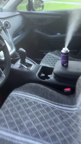 How to make your car smell good #airfreshener #carfreshener #smellgoodcar 