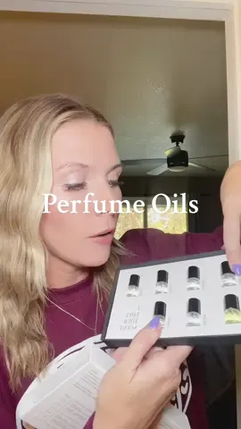 I love trying all of these out and seeing which ones are my favorites 🙌🏻 #perfumeoil 