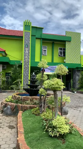 Punya cerita apa disini ? #mtsn1bwi  #bwi  #matsaba  #mtsn1banyuwangi 