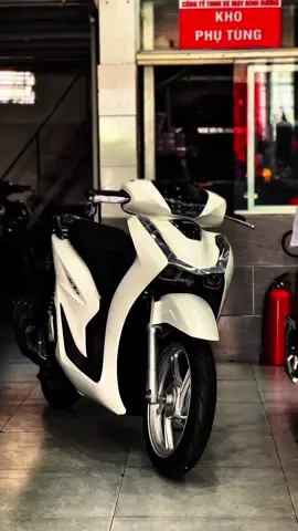 Sh trắng đen #sh #sh125 #sh160 #honda #xedovietnam 