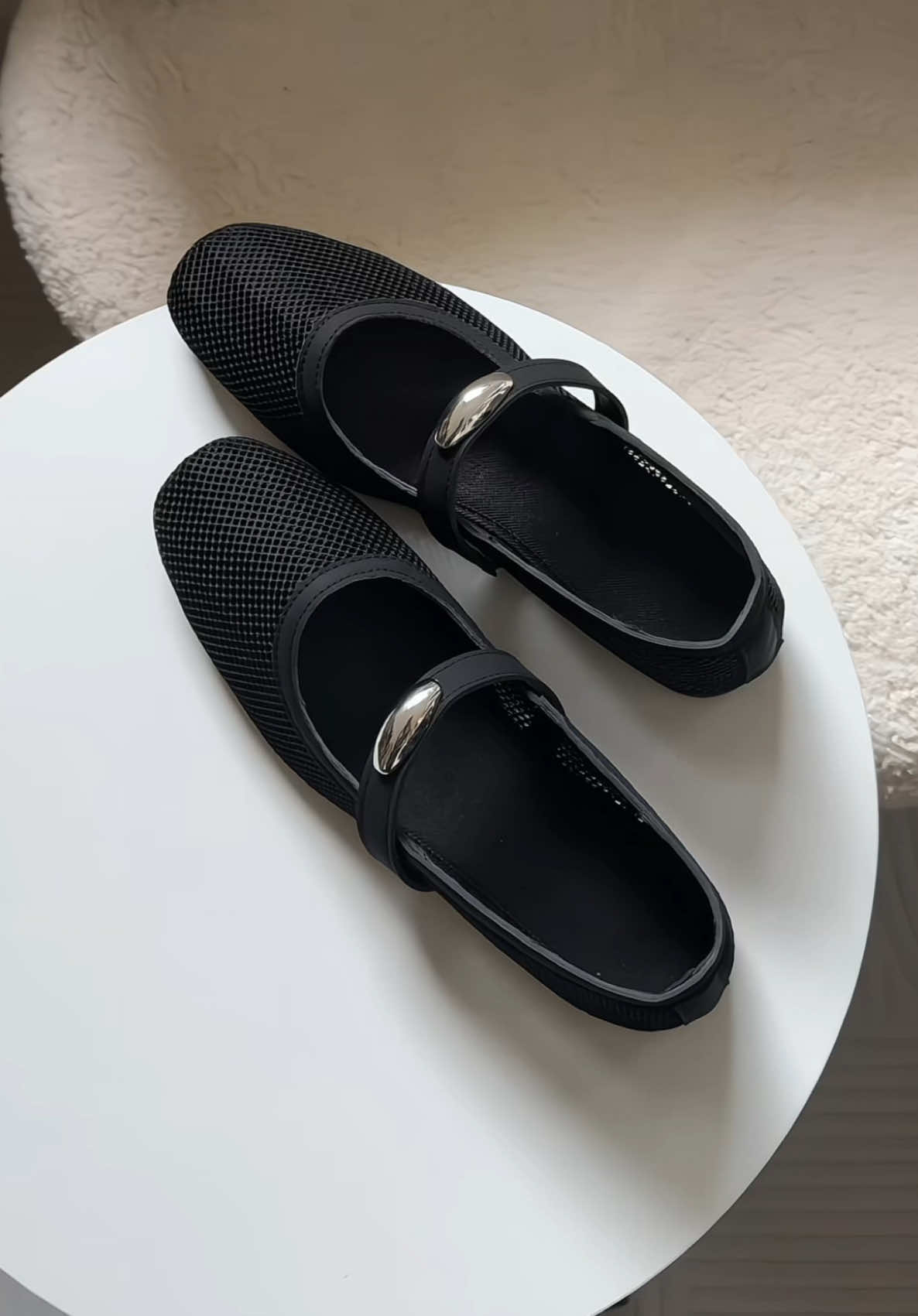 istg this is the prettiest mesh flats everrr!!! 😭 #meshflats #meshshoes #breathableshoes #flats #sandals 