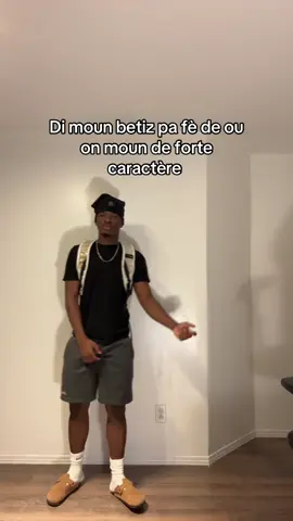 @RACINE CARRĒE 