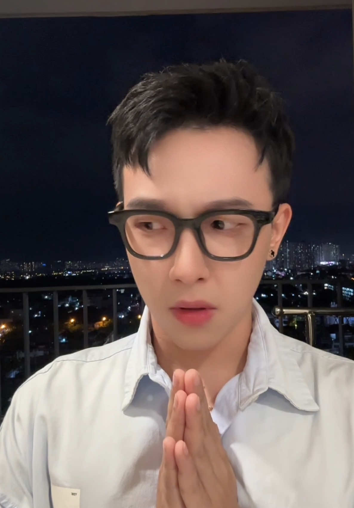 Đang khấn tới đâu rồi trời ơi .. 😰 #kaibie 