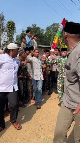 Qori Legendaris KH.MUAMMAR ZA✨️#masyaallah #maulidnabi #muammarza #foryoupage 