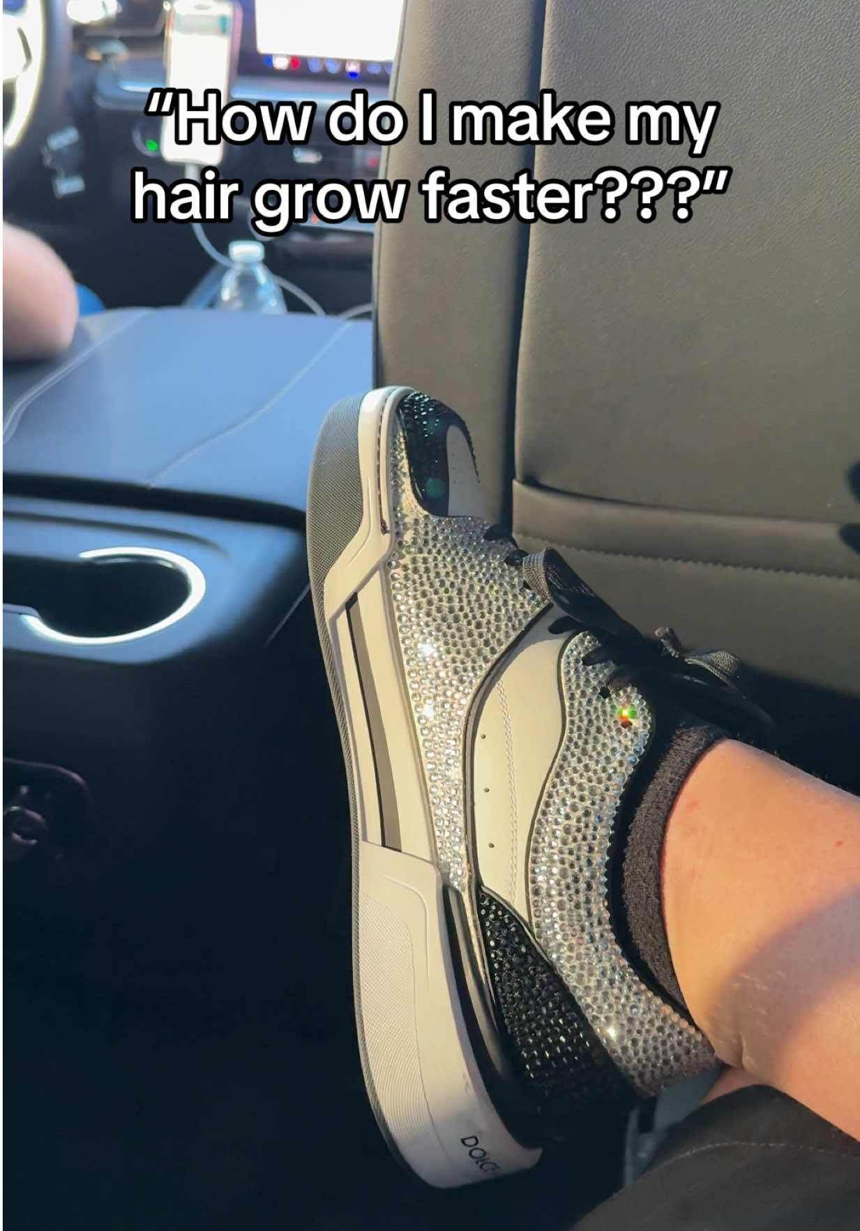 🚨 Now is the time to stock up because this is actually the one thing that will make a difference in your hair growth journey!!! 💕 The Hair Growth Accelerator from Force Factor has biotin and silicon together in their Lustriva blend which means it works fast so you start seeing thicker stronger strands in just a few weeks ✨ It also has vitamins C and E for scalp health so it is not just about growth it is about keeping the hair you already have healthy. If you are sick of trying random serums and you are ready for something that works this is it!!! #hairgrowth #thinhair #forcefactorsuperbrandday #thinninghair #postpartumhairloss 
