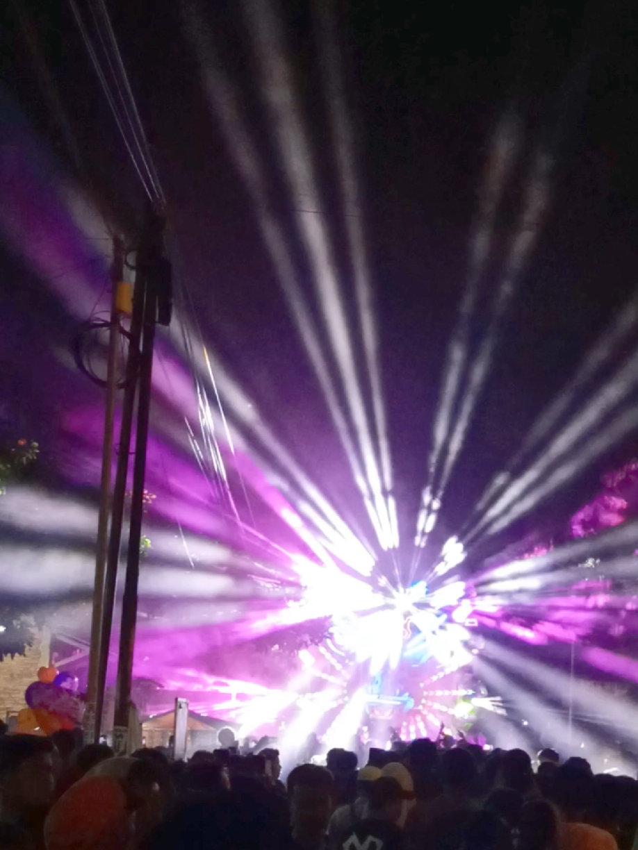 pesona lighting spek nulup sound spek derrr🤩🔥@Anjas Lighting @Rosalia audio #anjaslighting #karnavalsoundsystem #fyp #soundhoregjawatimur #masukberanda 