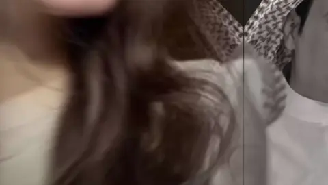 مع كل مطلع شمس ووعودك تراود مسمعي ..🚶🏻‍♀️💔