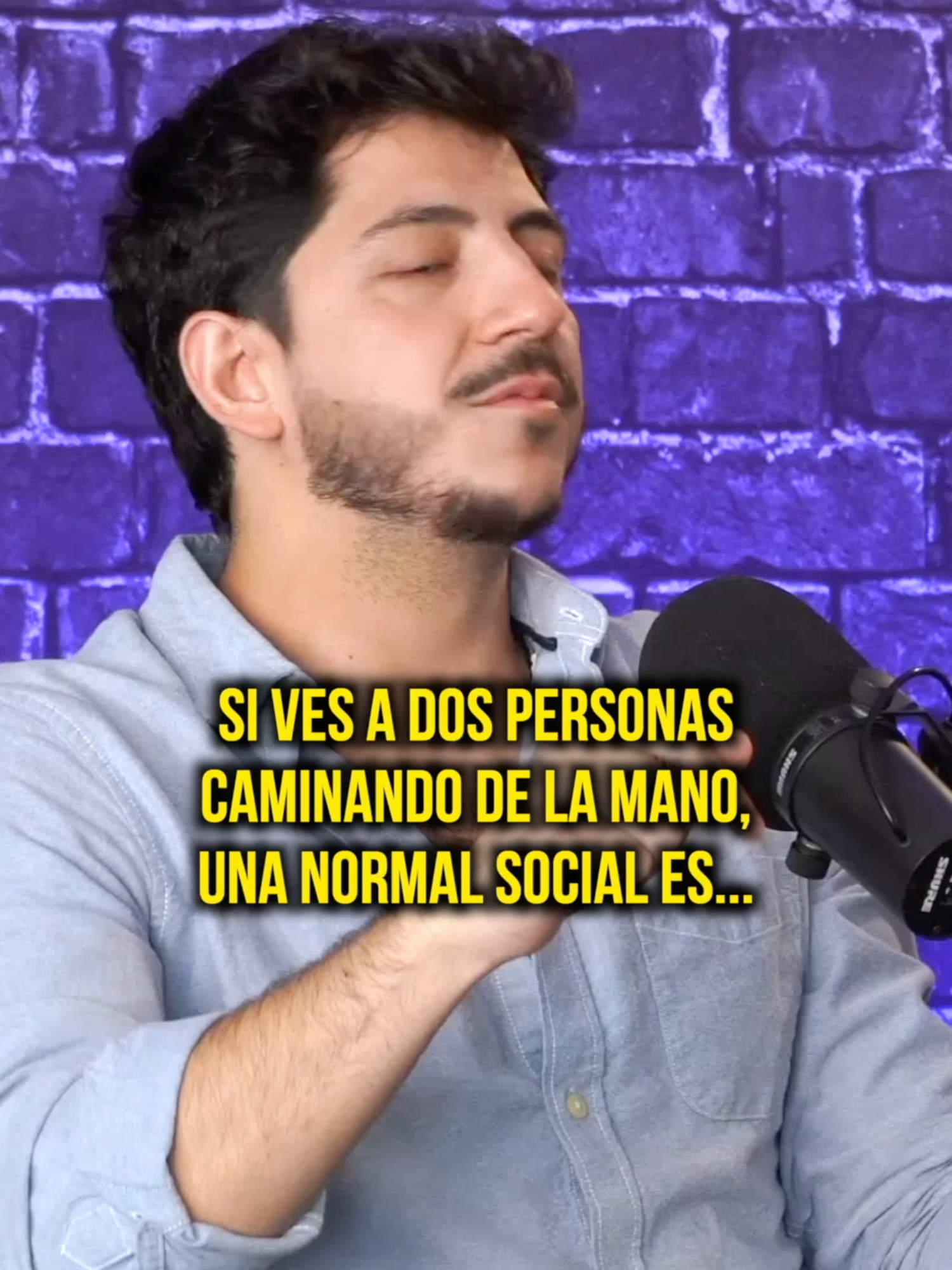 Cuando 2 PERSONAS se BESAN se ASUME que se GUSTAN #5incomentarios #latinoamerica #podcastclips #podcast