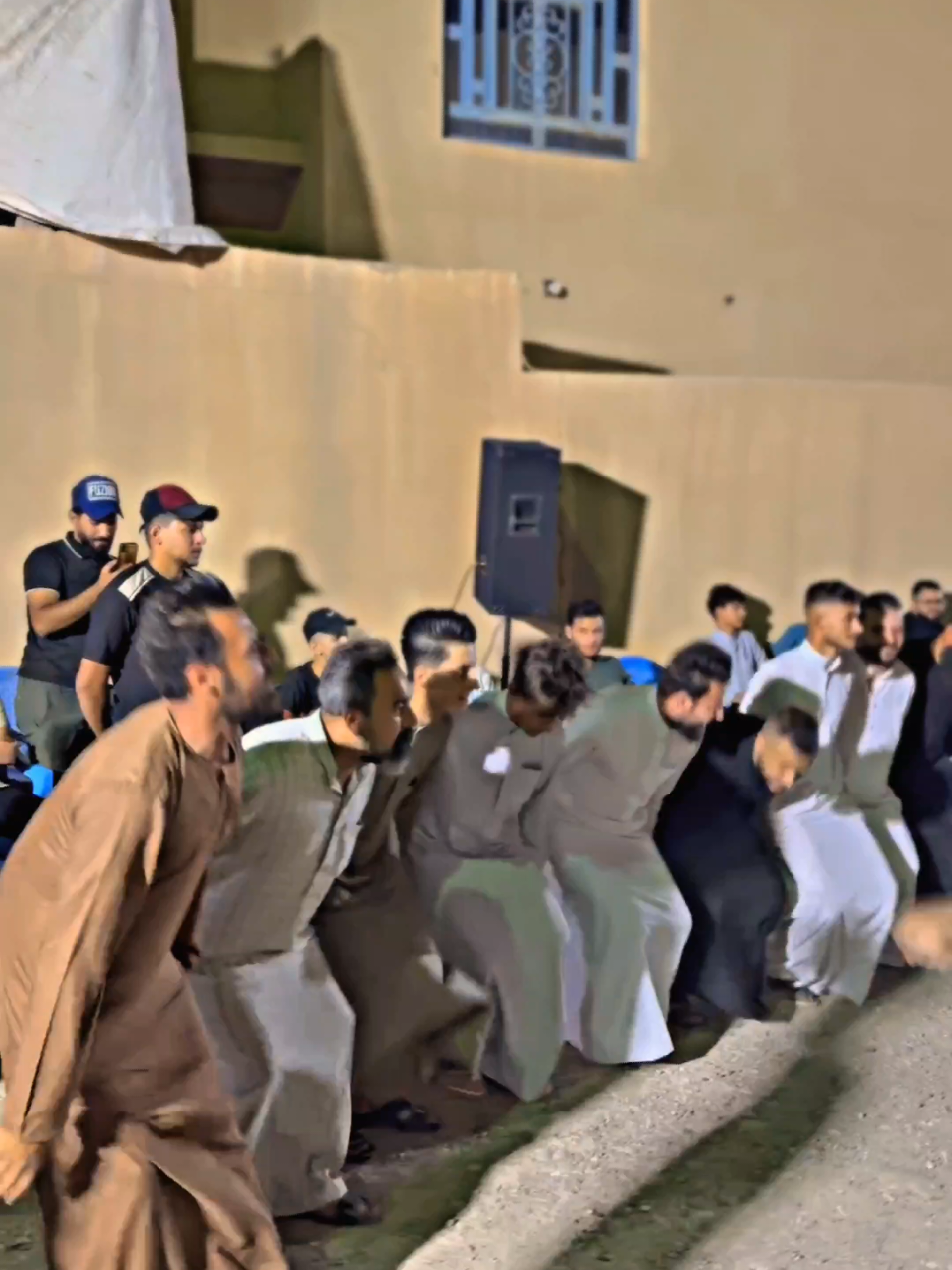 والله على راسي ✨🔥😂#مجلس_اهل_الدشاديش❤️ #مشاهير_تيك_توك #دبكات #الشعب_الصيني_ماله_حل😂😂 @مؤسسه حمودي الدوري ✌🔥 @مصطفى الطائي ✅ 