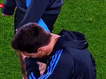 Leo Messi last match at home.  #argentina🇦🇷 #foryourpage #fybシviral #messi #broken 
