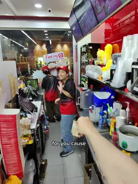 amazing customer service #burgerkingfootlettuce #trolling #funny 