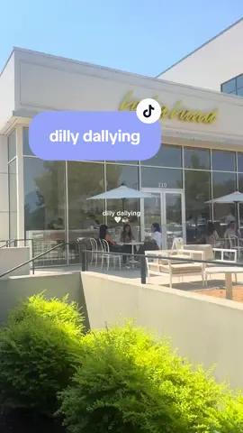 Dilly Dallying with the gworls 💕 #dillydallying