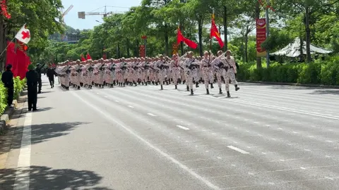 Còn la đăng các em nhé. Kỷ niệm của chúng ta la thời gian dãi nắng dầm mưa #quockhanh2thang9nam2025🇻🇳❤🇻🇳❤🇻🇳  #thinhhanhtiktok  #review  #dutrendtiktok  #viralvideo 