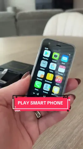 Okay this is soooo adorable!📱#christmasgiftideas #pretendphone #playphone #minismartphone #smartphone 