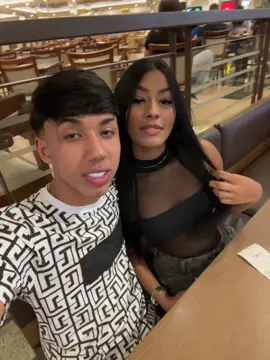 👀