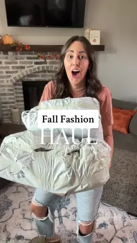 It’s a fall haul try on 🍂 #fallfashion #sweater #sweaterweather #longsleeve #tiktokshopfinds 