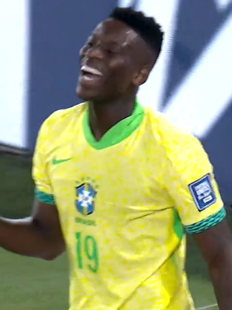 Luiz Henrique vs Chile #futebolbrasileiro #futebolbrasileiro🇧🇷 #noticiasdofutebolbrasileiro #futebol #futebolmuleke #selecaobrasileira #selecaobrasileira🇧🇷 #brasil #botafogo #botafogonotiktok #botafogo🤍🖤🔥 #botafoguense #luizhenrique #selecaobrasileiraoficial🇧🇷🇧🇷🇧🇷