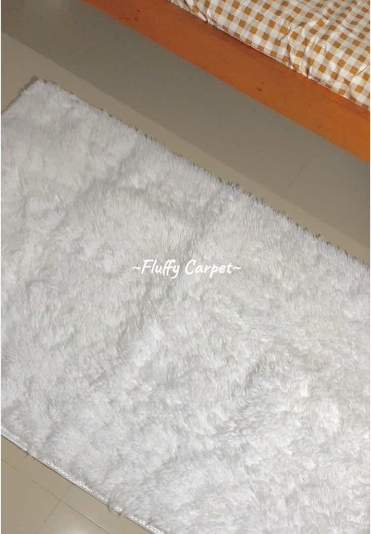 when you finally find a fluffy carpet for your bedroom, so pretty #fluffy #fluffycarpet #carpet #carpetforbedroom #bedroomdesign #roomdecor 