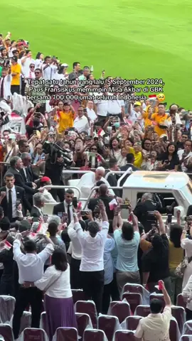 Sudah setahun Paus Fransiskus memimpin Misa Akbar di Gelora Bung Karno yang dihadiri seluruh uskup di Indonesia dan kurang lebih 100.000 umat dari seluruh daerah di Indonesia #popefrancis #pausfransiskus #katolik #fyp #katolikindonesia 