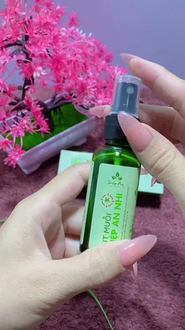 Không mùi hắc, không nhờn rít. Xịt 1 cái – muỗi bay xa cả tối 🦟🚫#xitduoimuoi#xitmuoi #xitmuoithaoduoc 
