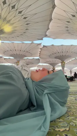 المدينه المنوره بعيد عن ضجيج الحياة ✨