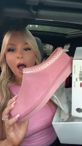 PINK FALL SLIPPERS?!! So cute!!! 😍🎀💕 #dreampairshoes #dreampairs #slippers #shoes #fashiontiktok #fashiontok #fashioninspo #pinkaesthetic #pinkshoes jewelry #jewelrybusiness #jewelrytiktok #jewelrymaking #jewelrytok #jewelrydesigner #noserings #nosering #noseringcheck #noseringcollection #nosehoop #nosehoopprobs #nose #beautymarkjewelry #piercingtok #piercingsoftiktok #piercing #piercingfreak #fashion #accessories #makeup #girlythings #girly #makeuphacks #tiktokmademebuyit #coolfinds #christmasgiftideas #christmas #giftideas #christmaslist #tiktokshopholidayhaul #tiktokshopblackfriday #tiktokshopcybermonday #SuperBrandDay #sweaterweather #fyp #foryoupage #giftguide #tiktokshopcreatorpicks #tiktokshopholidayhaul #ttslevelup #ttsdelightnow #tiktokshopjumpstartsale #seasonalgems #ttsdelightnow #tiktokshoploveatfirstfind #tiktokshopspringglowup #springtok #spring #springsale #springbreak #springjoy #tiktokshoprestock #tiktokshopsummerturnup  #tiktokshopmemorialday #dealsforyoudays   #fall #fallaesthetic #falldecor #falldealsforyou #fallvibes #autumnvibes #autumn #candle #fallcandles #fallcandleseason #homedecor #decoration #homeimprovement #halloween #halloweendecor #halloweenlook #halloweenishere #homeessentials #interiordesign #livingroomdecor #diningroomdecor 