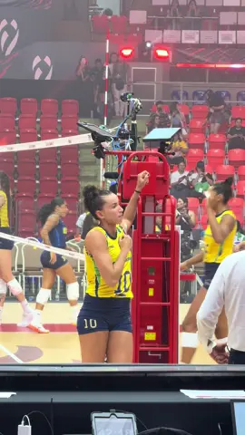 แกก็ขยันวิ้งตาเล่นกับใจเกิ๊นนนไปอะ☺️ 🫶🏻#volleyballworld #gabi#brasil🇧🇷#2025 