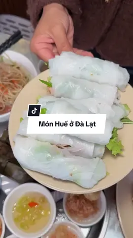 Quán Mẹ Con Huế ở Đà Lạt. #banandalat #ancungtiktok 