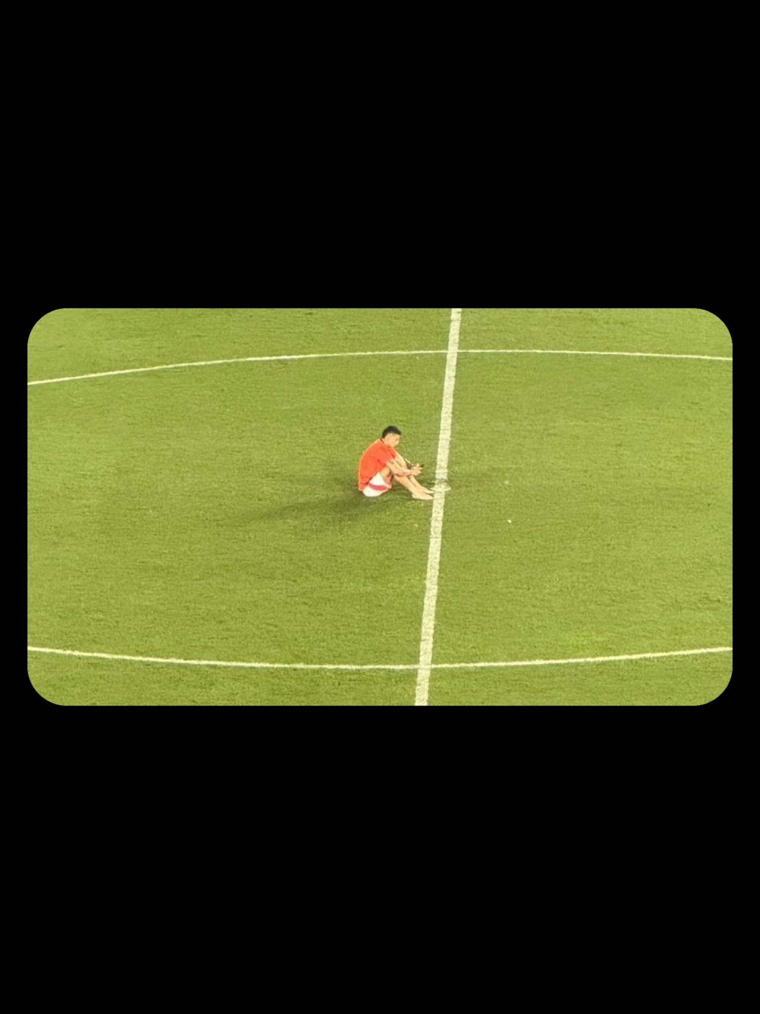 Colombia clasificó al mundial luego de 8 años, pero  a James le queda cada vez menos tiempo en la tricolor #fyp #colombia #mundial #james #jamesrodriguez #barranquilla #futbol  ALL RIGHTS BELONGS TO GOL CARACOL AND THEIR RESPECTIVE OWNERS