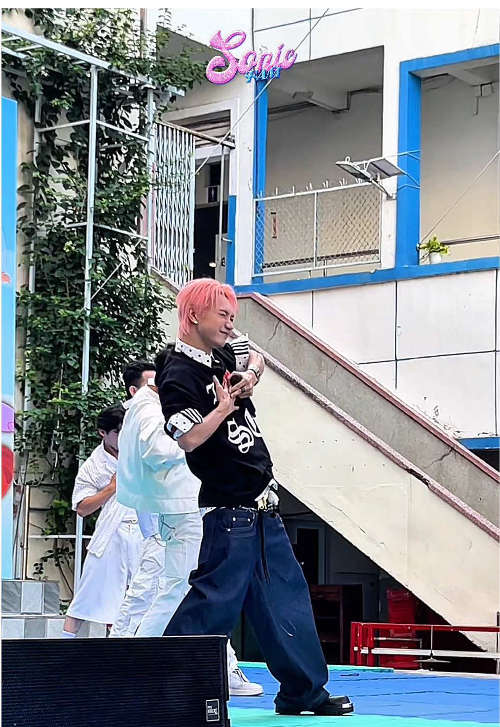 [FANCAM 05.09] THPT BÙI THỊ XUÂN x DÁN MẮT 👀💗 Sáng sớm ngày khai giảng đã được 