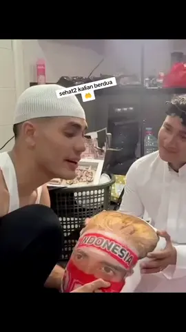 @AisarKhaledd @Zal  sehat bahagia dunia akhirat semua aamiin 🤲  #aisharsultanmalaysia 