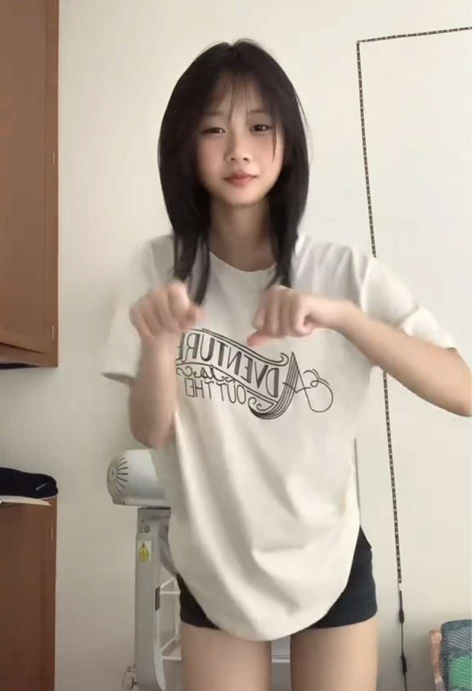 nhạc hồi phong cận chưa cận (dc:@Van_is_me 🐮🐮) #emthathinh#dance #viral #fyp #vomoi 