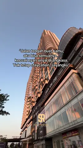 Yuk staycation! jadi weekend ini gak kemana-mana selain ke SayyRoom 😘📱: 08111788229 . . #treeparkcitycikokol #treeparkcitytangerang #tangerang #viraltiktok #sayyroomapartment 