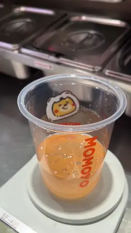 peach jelly sundae kesukaan siapa niiih🤭🤏🏼 ada promo niih jangan lupa tag lokasi di vidio yaaaaaak😋 #momoyoujungberung #momoyoicecream #vouchertiktok #fyppppppppppppppppppppppp #CapCut 