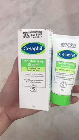 Kem dưỡng ẩm Cetaphil An toàn,không gây kích ứng  Phù hợp với mọi loại da từ trẻ em đến người lớn  Đặc biệt là làm da bị chàm thể tạng  và da khô dễ kích ứng. #cetaphil #duongam #1m74thichreview #LearnOnTikTok #xuhuong 