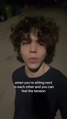 this song sounds like that tension #theneighbourhood #arcticmonkeys #isabellarosa #ariabdul #theweeknd 