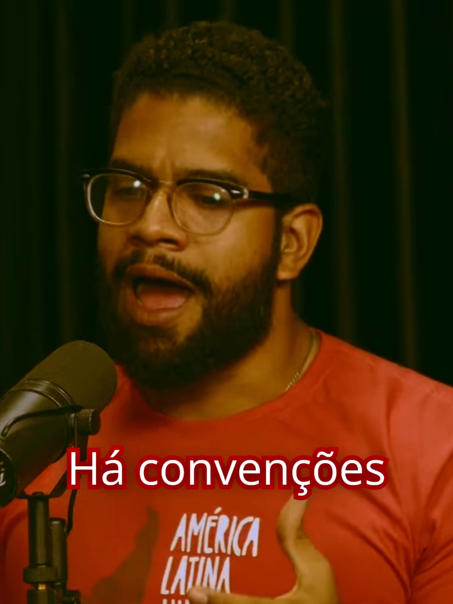 🟥⚡ Jones Manoel explica que não basta confiar em governos: é preciso construir poder popular e descentralizar decisões. 👉 Conselhos populares, democracia direta e participação real: assim se decide sobre saúde, internet, educação e o futuro do Brasil. 🔥 Esse corte mostra como a esquerda propõe um modelo de sociedade mais justo e democrático. Assista e comente: o povo deve ter voz direta nas grandes decisões? #PoderPopular #DemocraciaDireta #JonesManoel #PoliticaDeEsquerda #TransformacaoSocial
