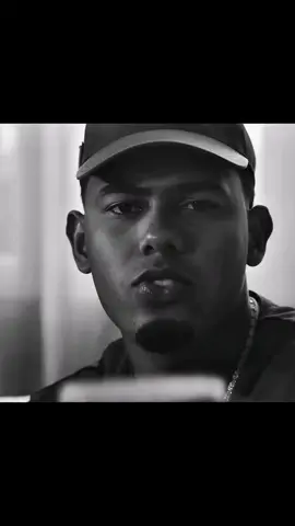 Es mi debilidad. #fyp #myketowers #youngkingz #miketowers #viral 