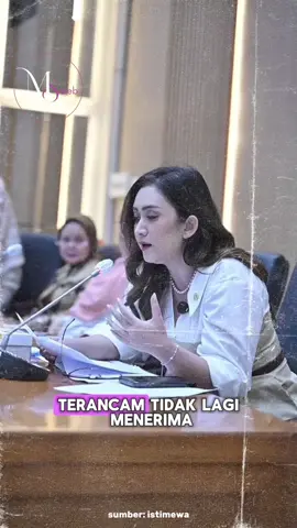 SUMBER Uang Nafa Urbach Usai Gaji Tunjangan Diminta Disetop #beritaselebriti #beritaartis  #mseleb #nafaurbach #dpr   